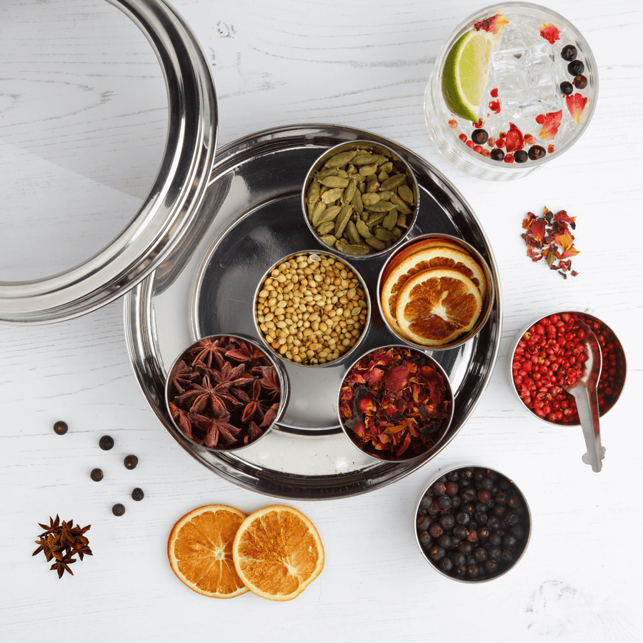 Gin Botanicals Tin with 7 Botanicals | Spice Kitchen