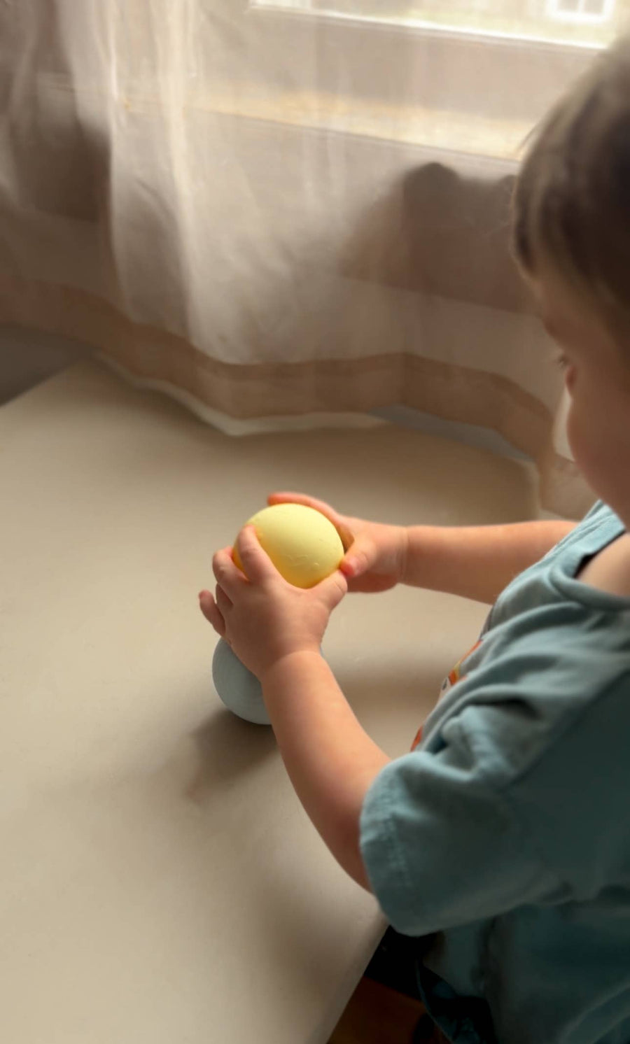Your (Un)Ordinary Bath Toy b is for ball®: Caramel Pudding