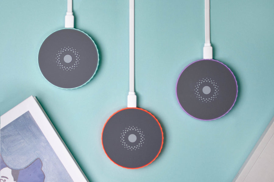 Skittle Wireless Lamp and Charger Coral